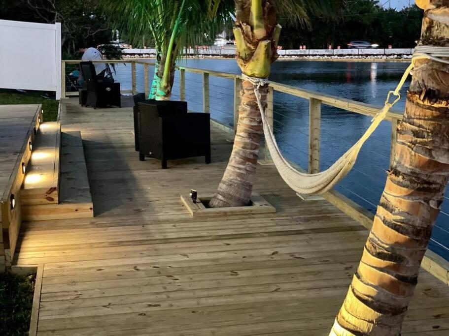 5-Star Lakefront Oasis In Hollywood-Hard Rock Casino Fort Lauderdale Exteriör bild