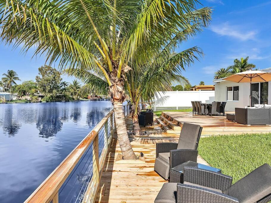 5-Star Lakefront Oasis In Hollywood-Hard Rock Casino Fort Lauderdale Exteriör bild