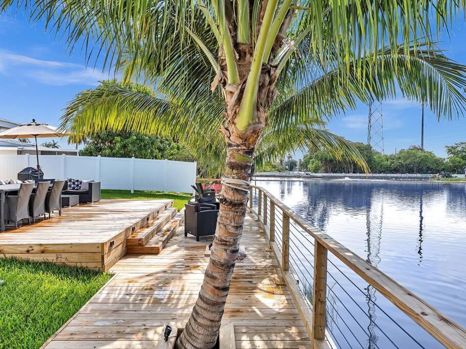 5-Star Lakefront Oasis In Hollywood-Hard Rock Casino Fort Lauderdale Exteriör bild