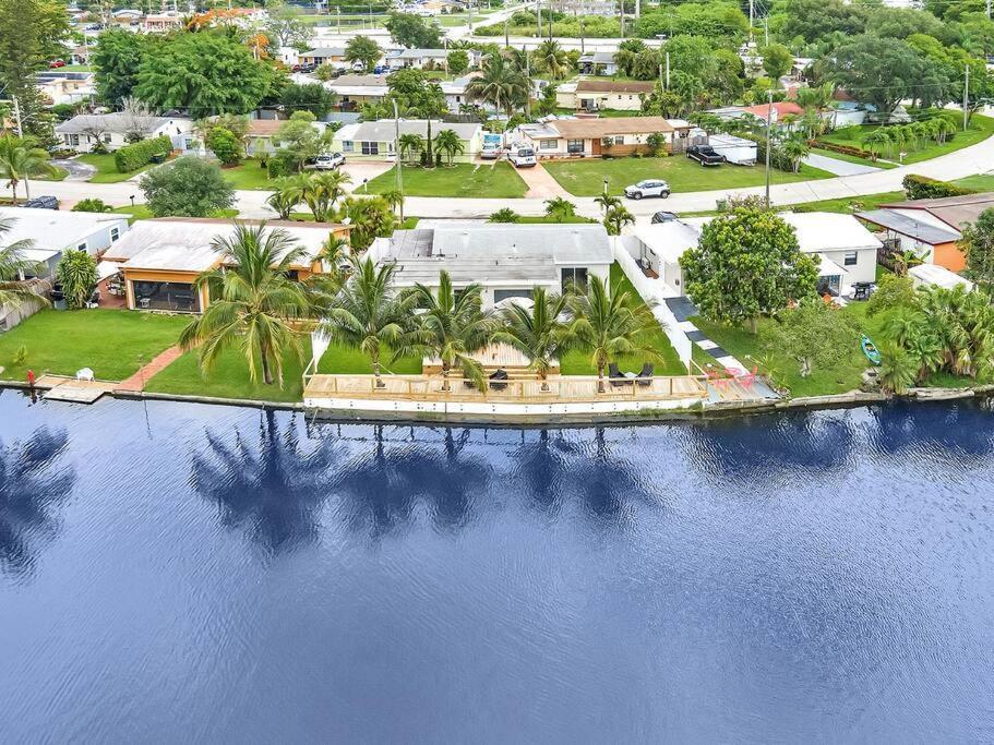 5-Star Lakefront Oasis In Hollywood-Hard Rock Casino Fort Lauderdale Exteriör bild